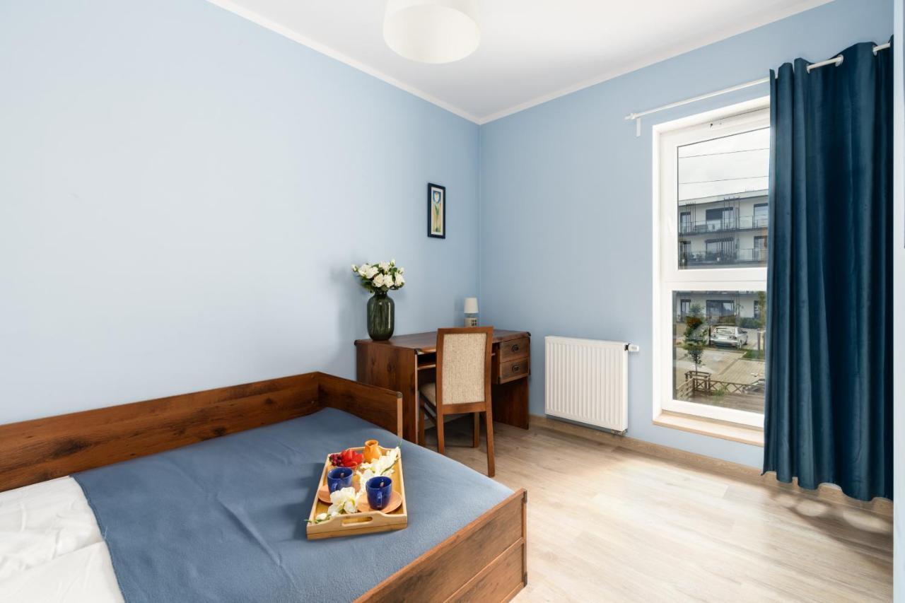 Modern Apartment With Balcony & Free Garage Poznan By Noclegi Renters Exterior photo