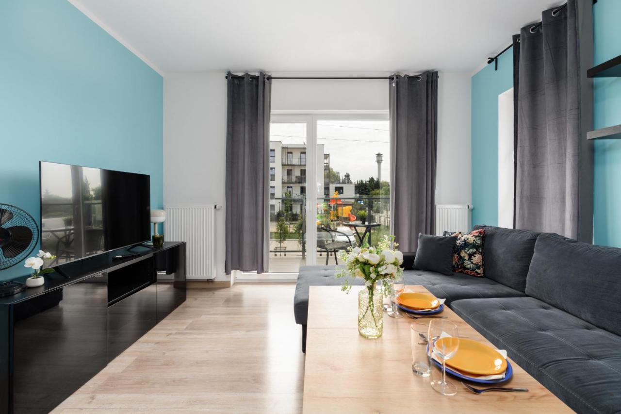 Modern Apartment With Balcony & Free Garage Poznan By Noclegi Renters Exterior photo